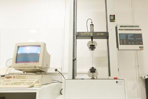 Machine d'essai de traction