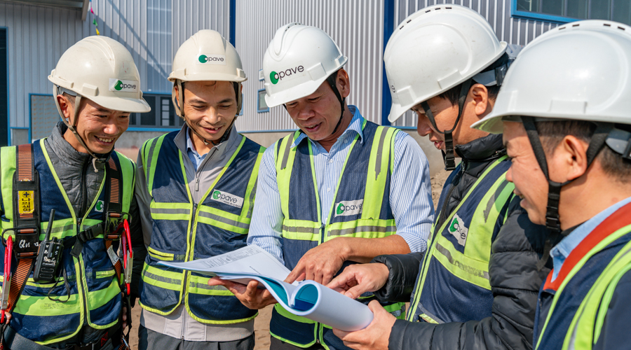 Vietnamese Apave team