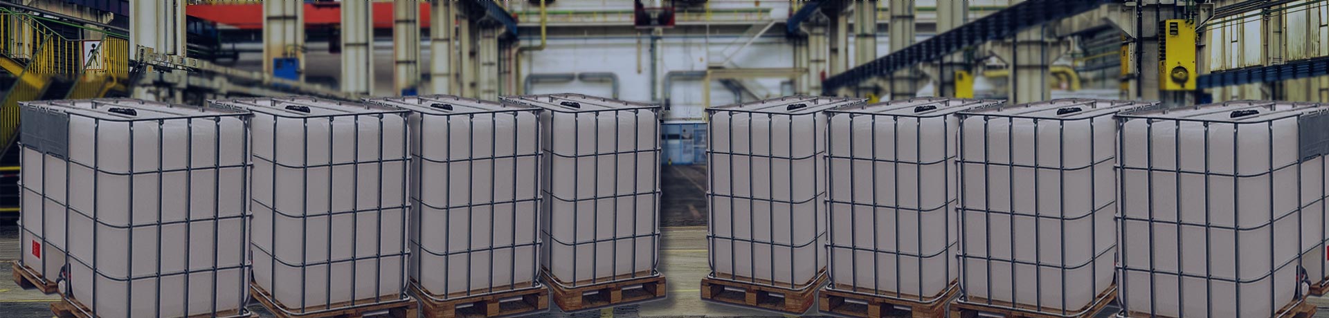 Grand Récipient en Vrac dans un entrepôt