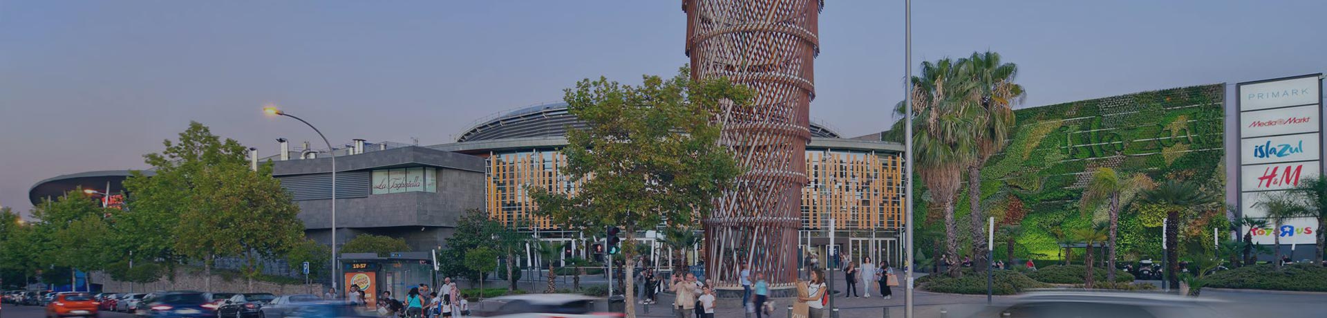 Centro comercial islazul