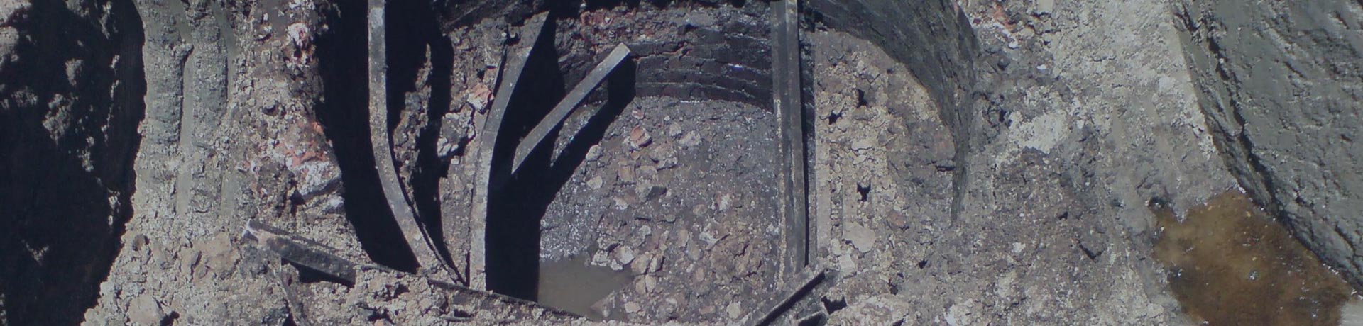 Demolición pozo contaminado