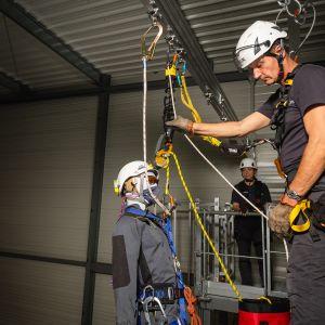Des salariés Apave en formation Travail en hauteur