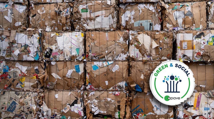 Blocs de déchets papier à recycler